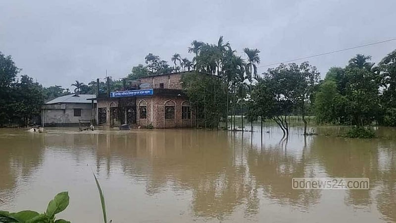 হবিগঞ্জে বন্যার চিত্র। ফাইল ছবি