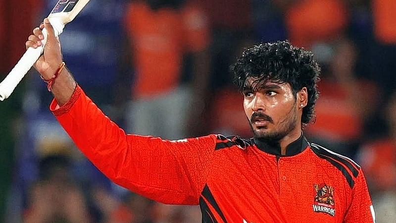 ৪৮ বলে ১৪২ রানের ইনিংস খেলেন আমান রাও পেরালা। ছবি: টিজি টোয়েন্টি।