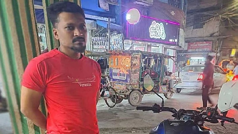 গ্রেপ্তার লাভলু হক