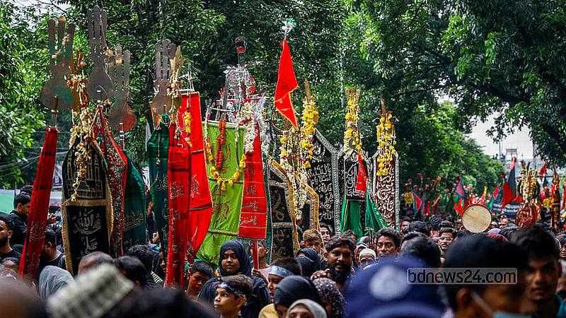 আশুরা উপলক্ষে রোববার রাজধানীতে তাজিয়া মিছিলে শিয়া মুসলমানরা