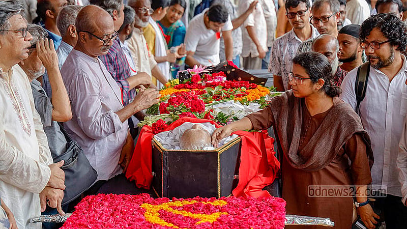 লেখক, গবেষক ও মার্ক্সবাদী তাত্ত্বিক বদরুদ্দীন উমরকে শেষ বারের মত দেখতে সোমবার অনেকেই আসেন কেন্দ্রীয় শহীদ মিনার প্রাঙ্গণে