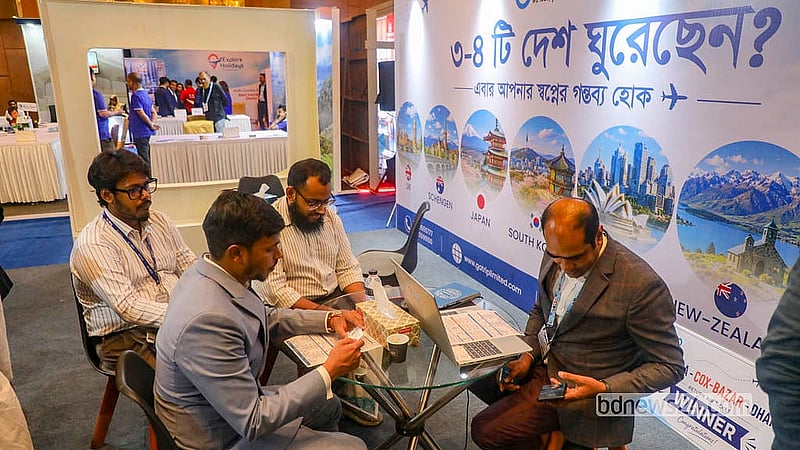 ঢাকায় হোটেল ইন্টারকন্টিনেন্টালে পর্যটন মেলায় পর্যটকদের রয়েছে বিভিন্ন প্যাকেজ ও অফার