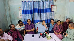 সাংবাদিক পুলক চ্যাটার্জি জীবন দিয়ে পেশার সমস্যা দেখিয়ে গিয়েছেন: স্বপন