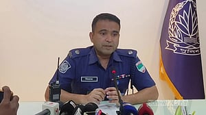 যশোরে সনাতনী পল্লীতে অগ্নিকাণ্ডের ভিডিওটি মিথ্যা, ৬ আইডি শনাক্ত: পুলিশ