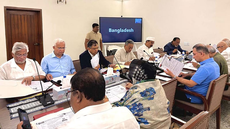ঠাকুরগাঁও-১: তিন প্রার্থীর সাক্ষাৎকার নিল বিএনপি