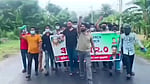 ফরিদপুরে নিষিদ্ধ ঘোষিত ছাত্রলীগের মিছিল
