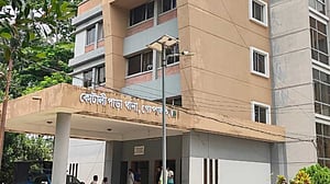 কোটালীপাড়ায় পুকুর থেকে যুবকের লাশ উদ্ধার