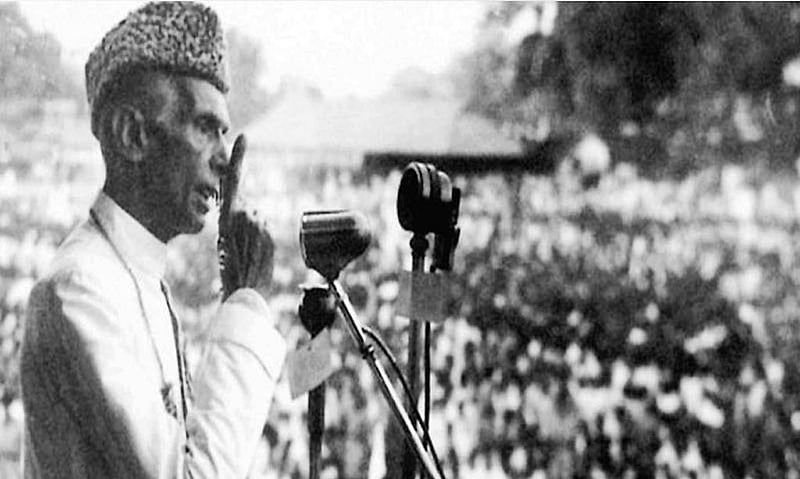 <div class="paragraphs"><p>১৯৪৮ সালে ঢাকায় এসে জিন্নাহ পাকিস্তানের রাষ্ট্রভাষার প্রশ্নে উর্দুর পক্ষে অবস্থান নেন।</p></div>