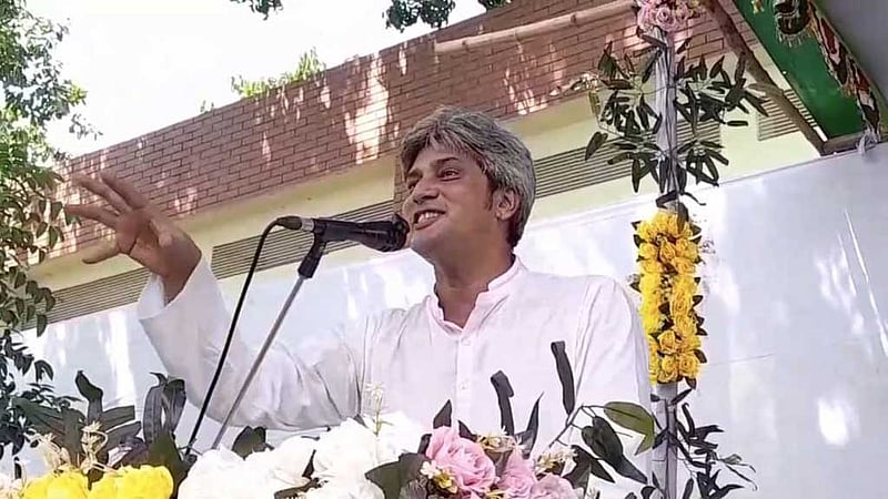 ‘মবের’ পেছনে একটা রাজনৈতিক শক্তি হাওয়া দিচ্ছে: প্রতিমন্ত্রী সাকি