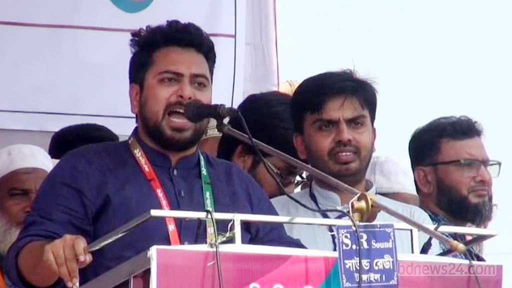 হাসিনার সরকার তারেকের সরকারে পরিণত হয়েছে: নাহিদ