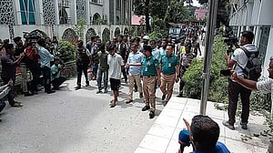 রংপুরে শিক্ষক পরিবার হত্যা: ডিএনএ পরীক্ষার জন্য ২ আসামিকে ঢাকায় পাঠানো হচ্ছে