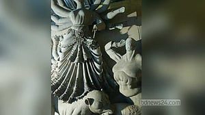 সিলেটে পূজামণ্ডপে ঢুকে কুপিয়ে প্রতিমা ভাঙচুর, যুবক কারাগারে