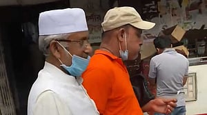 আদালতে জামিননামা জমা দিলেন সংসদ সদস্য গাজী নজরুল
