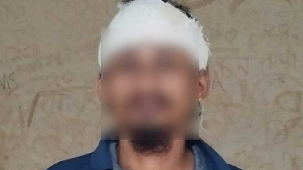 আজিমপুরে বাসে আগুন দেওয়ার চেষ্টার অভিযোগে আটক ১