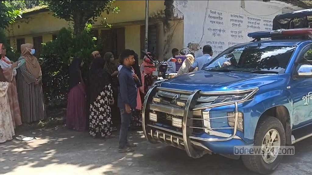 ফরিদপুরে হাসপাতালে গৃহবধূর লাশ রেখে পালালেন স্বামী