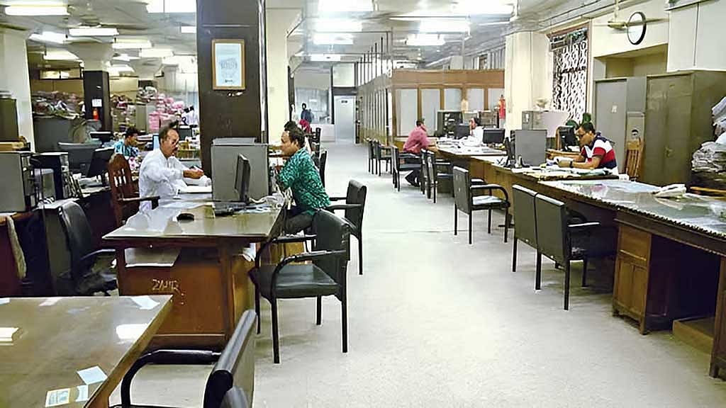 সরকারি কর্মচারীদের জিপিএফ ও সিপিএফের মুনাফা বাড়ল