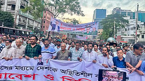 জ্বালানি সংকট কেন ট্রাম্পকে জিজ্ঞেস করুন: জামায়াতকে রিজভী