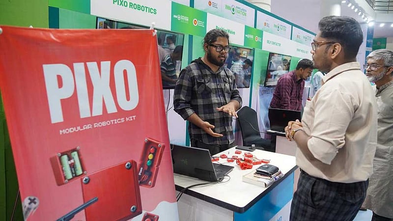 ইনোভেশন ফেয়ারে নজর কাড়ল আইইউবির উদ্ভাবন