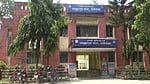 ধাওয়া দিয়ে শিশুটিকে গলায় কামড়ে মারল কুকুর