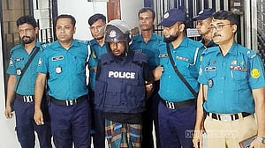 সিলেটে স্বামী-স্ত্রী ও গৃহকর্মী খুন: বাবুল ফের রিমান্ডে