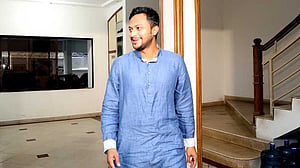 শেয়ারবাজারে ‘কারসাজি’: সাকিব-হিরুদের মামলার প্রতিবেদন ১৭ নভেম্বর