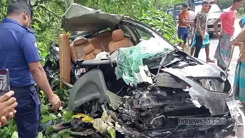 গোপালগঞ্জে বাসের সঙ্গে সংঘর্ষে প্রাইভেট কারের ২ আরোহী নিহত