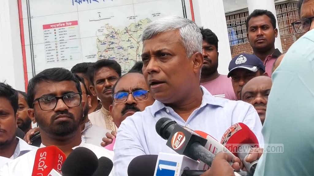 জ্বালানি তেলের দাম আর বাড়ানোর পরিকল্পনা নেই: বিদ্যুৎ প্রতিমন্ত্রী