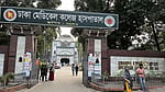 চকবাজারে বৃষ্টিতে ভেজার সময় ছাদ থেকে পড়ে স্কুলছাত্রের মৃত্যু