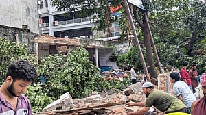 মিরপুরের স্বাস্থ্যকেন্দ্রে ভাঙার ঘটনায় গ্রেপ্তার ৯, দুই ট্রাক মালামাল উদ্ধার