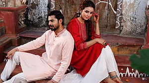 পূজার পোশাকে সারা লাইফস্টাইলের ঐতিহ্য ও আধুনিকতার সমন্বয়