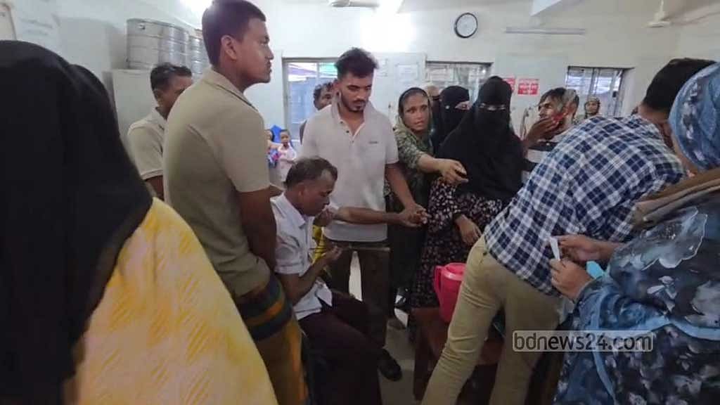 কুমিল্লায় আধিপত্য বিস্তার নিয়ে বিএনপির দুপক্ষের সংঘর্ষে আহত ১৫