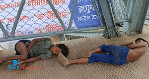 যে শৈশবে চাওয়া নেই