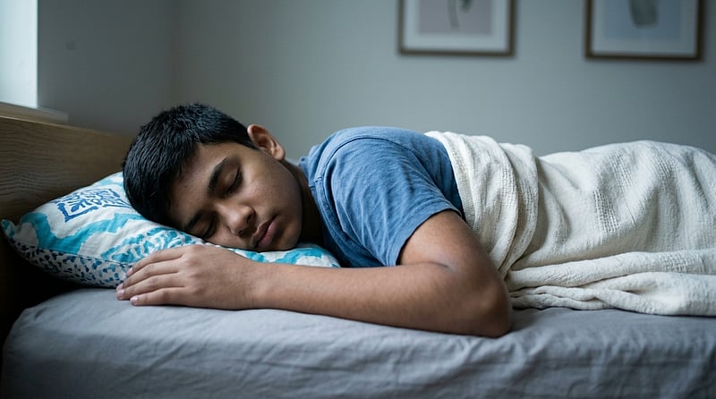 কৈশোরে কতটা ঘুম প্রয়োজন