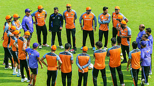 জাপানে রোদের ছোঁয়ায় উষ্ণ বাংলাদেশের আশা