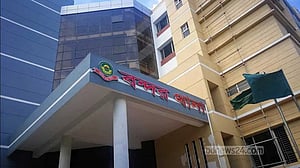 চট্টগ্রামে পারিবারিক কলহে স্ত্রীকে ছুরিকাঘাতে খুন, স্বামী আটক