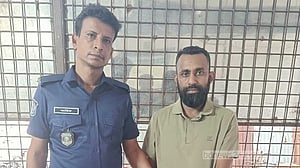 নারায়ণগঞ্জে ৩৮ হাজার ইয়াবা উদ্ধারের মামলায় যুবকের যাবজ্জীবন