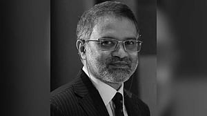 বিডিনিউজ টোয়েন্টিফোরের প্রধান সম্পাদক তৌফিক ইমরোজ খালিদী আর নেই