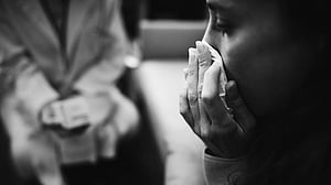 নেতৃত্বের আকস্মিক শূন্যতা ও ব্যক্তিগত শোক কাটিয়ে ওঠার মনস্তাত্ত্বিক উপায়