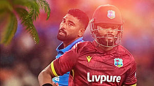 রাহুলের সেঞ্চুরি ছাপিয়ে দেড়শ ছোঁয়া ইনিংসে উইন্ডিজের নায়ক হোপ