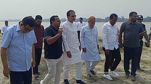মোগলহাট স্থলবন্দর চালুর আশ্বাস দুই মন্ত্রীর, আশায় স্থানীয় ব্যবসায়ীরা