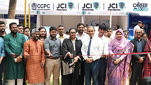 স্টামফোর্ড বিশ্ববিদ্যালয়ে হয়ে গেল চাকরি মেলা