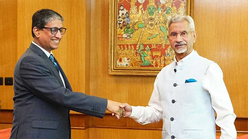 জয়শঙ্করের সঙ্গে বিদায়ী সাক্ষাতে রিয়াজ হামিদুল্লাহ
