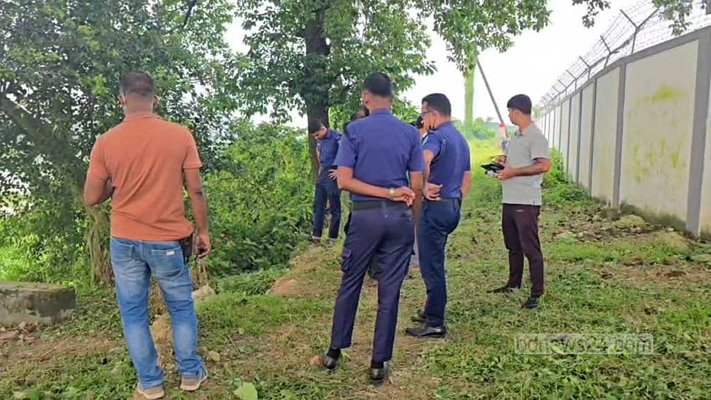 ঘোড়াশাল সার কারখানায় নিখোঁজ বৃদ্ধের লাশ, বিচ্ছিন্ন গোপনাঙ্গ