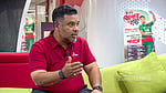 বাংলাদেশে টেলিকম খাতের আয় এক জায়গায় আটকে যাচ্ছে: নিক রিজাল