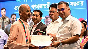গুণী শিক্ষক সম্মাননা