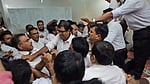 নারায়ণগঞ্জে বিএনপির দুপক্ষের আইনজীবীদের মধ্যে হাতাহাতি