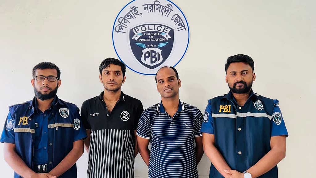 ইতালি পাঠানোর কথা বলে ২২ লাখ টাকা নিয়ে মালয়েশিয়া পাচার, গ্রেপ্তার ২
