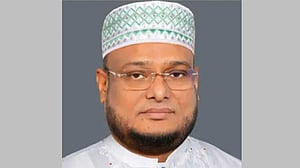 নড়িয়ার ওসিকে হুমকির অভিযোগ, বিএনপি নেতা সাগর বহিষ্কার