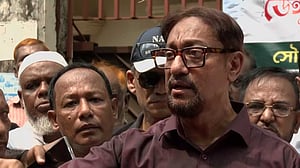 নগর ভবনে ‘সন্ত্রাসী অবস্থানের’ গুঞ্জন, কী বললেন চট্টগ্রামের মেয়র
