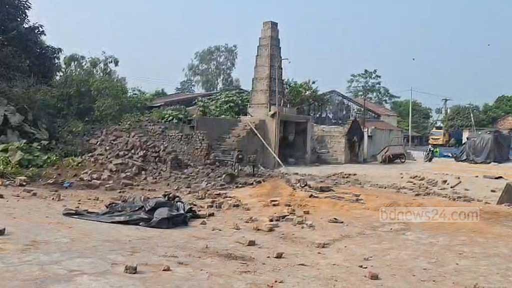 নওগাঁয় চালকলের বয়লার বিস্ফোরণে শ্রমিক নিহত, আহত ৪